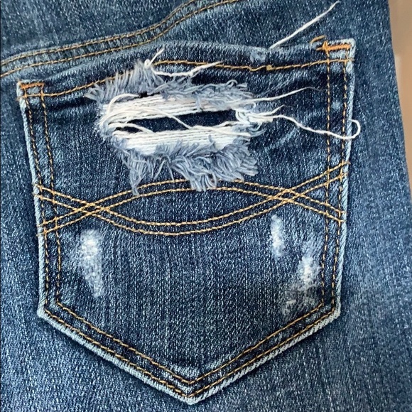 Abercrombie & Fitch medium wash jeans - Picture 5 of 5